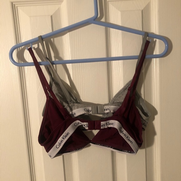 SOLD 2 Calvin Klein bras - Picture 2 of 2
